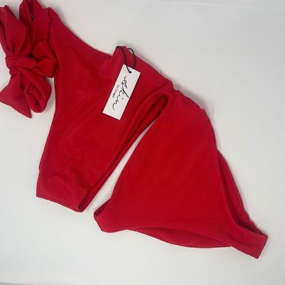 Skin by SAME / Revolve Cut Out One Piece Swimsuit in Ribbed Red NWT Sz L - Picture 3 of 7
